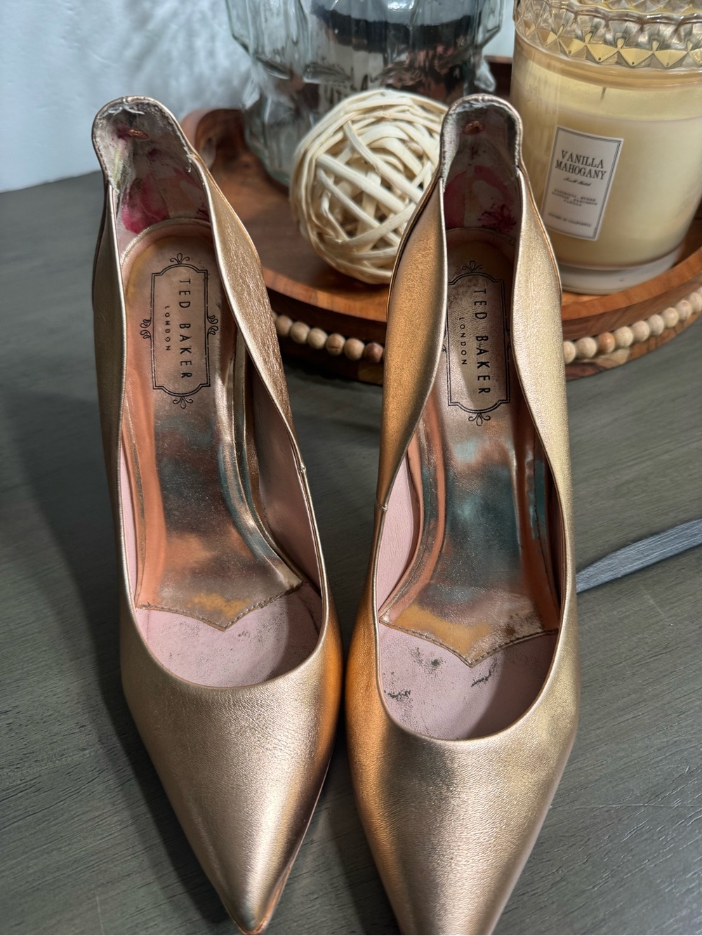 Ted Baker London Rose Gold Pumps